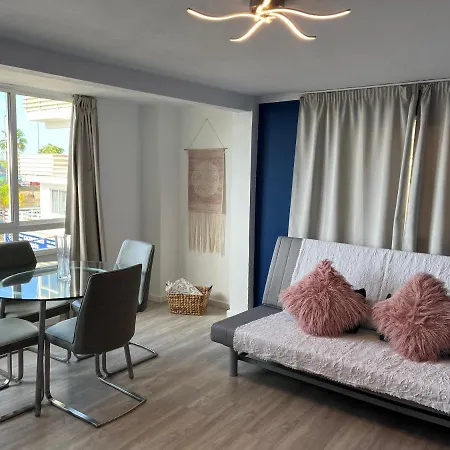 Cornelias Tc1 Playa * Лос Кристианос